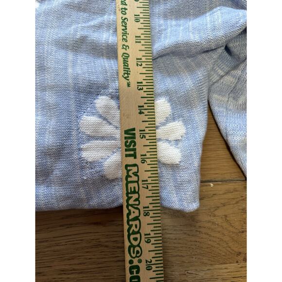 Altar'd State Size Medium Blue Floral Crop Sweater Daiseys Lightweight Cotton - Picture 4 of 10